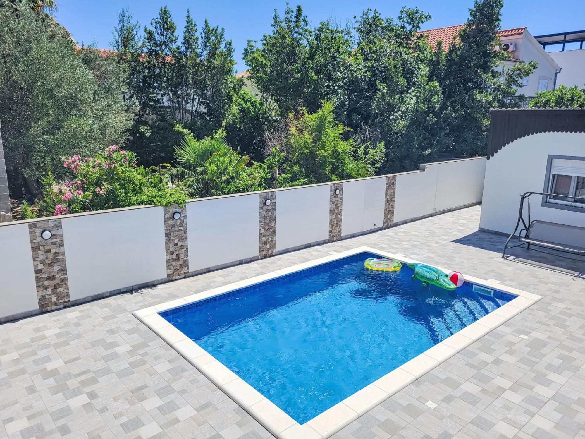 Holiday Home Matea By Interhome Nin Luaran gambar